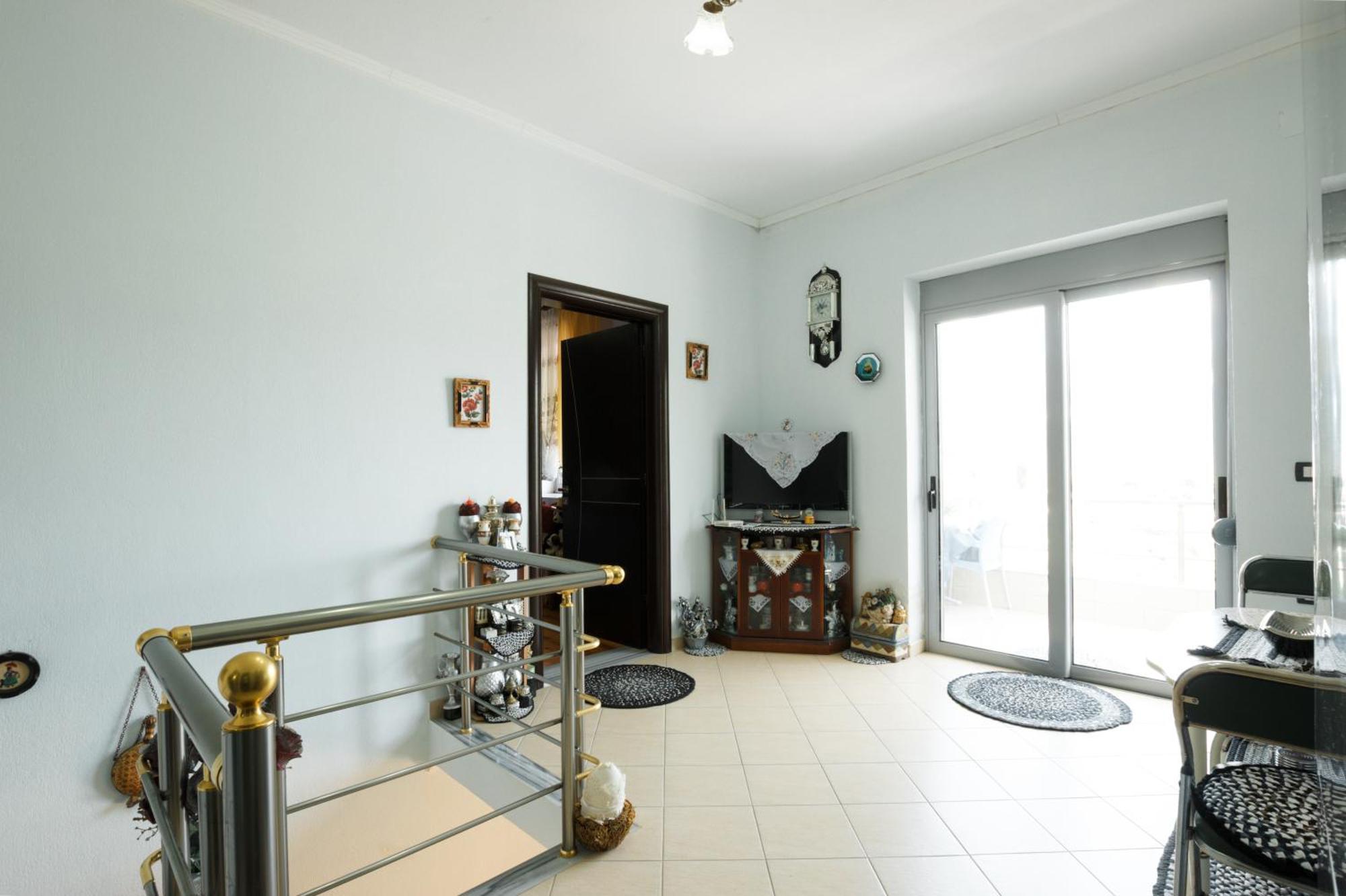 Leka Guesthouse จีโรคาสเตอร์ ภายนอก รูปภาพ